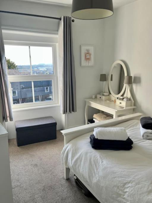 Boutique Penthouse Apartment With Rooftop Terrace Clitheroe Exterior photo
